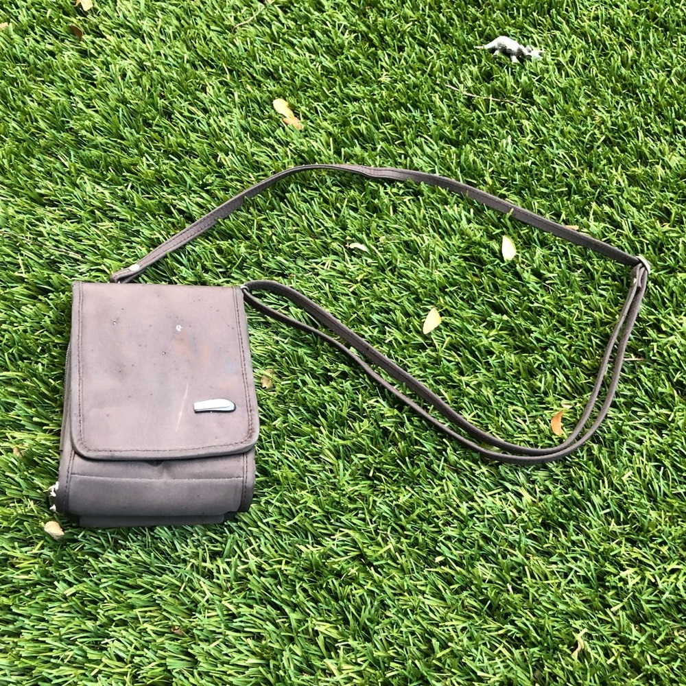 Travelon convertible crossbody / waist pack micro mini bag